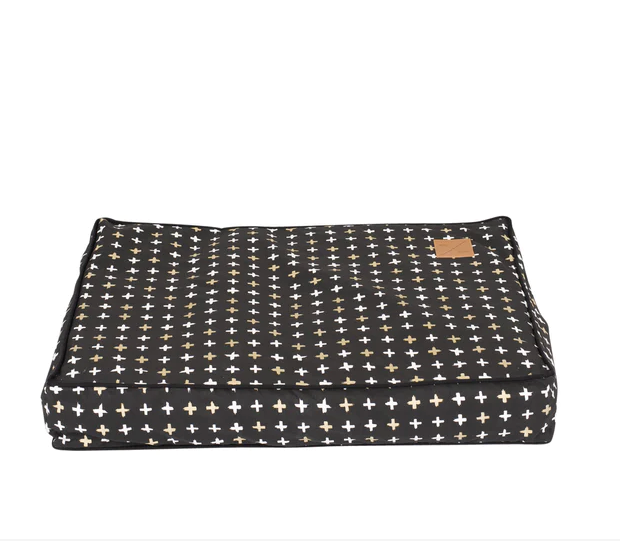 Mog & Bone Classic Cushion Bed - Black Metallic Cross - Medium