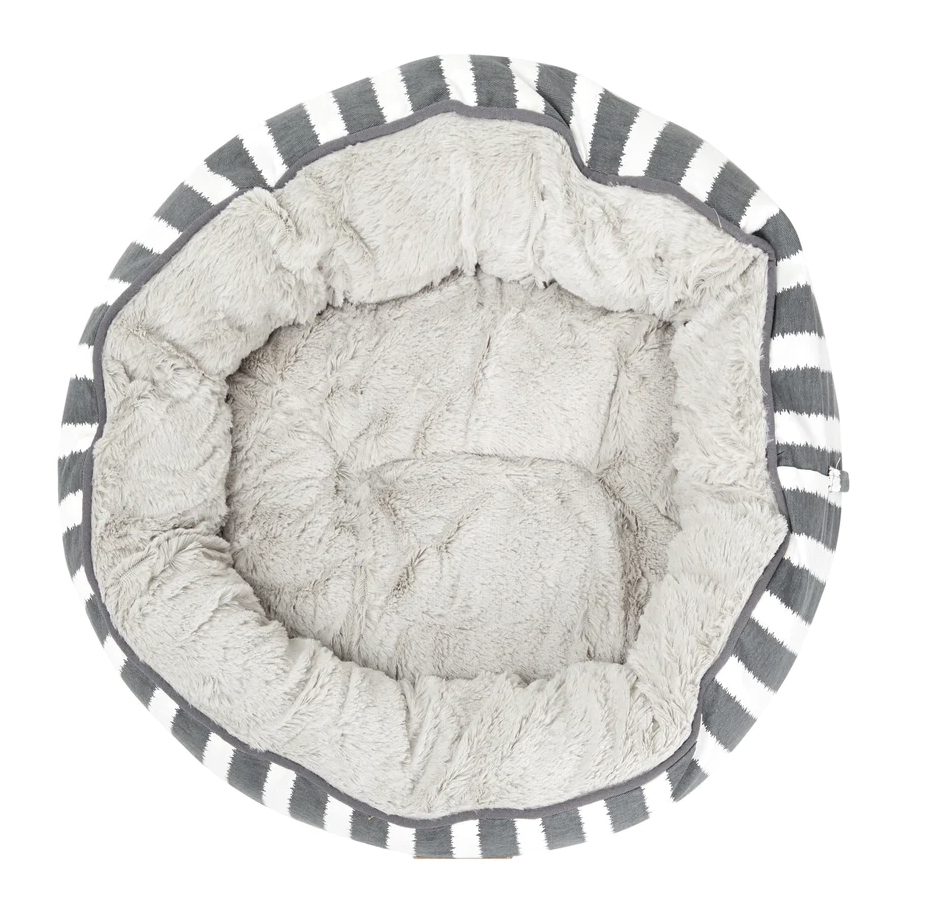 Mog & Bone 4 Seasons Reversible Dog Bed - Charcoal Hamptons - Medium